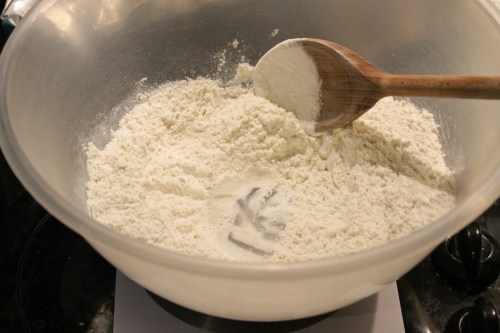 Mix flour, salt and yeast