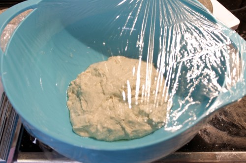 Cover with clingfilm