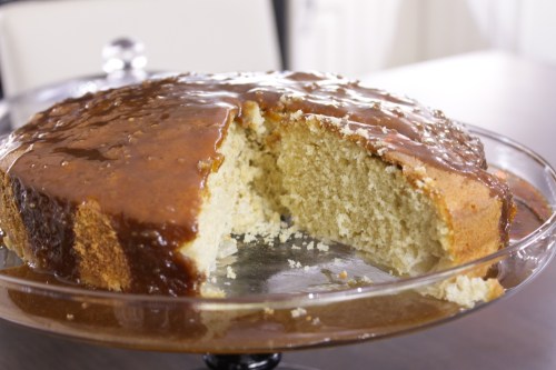 Apple cake with toffee sauce Apple cake with toffee sauce