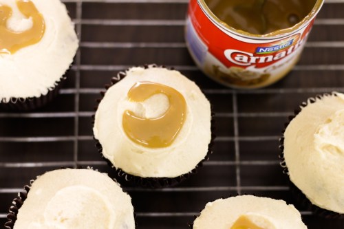 Chocolate caramel cupcakes